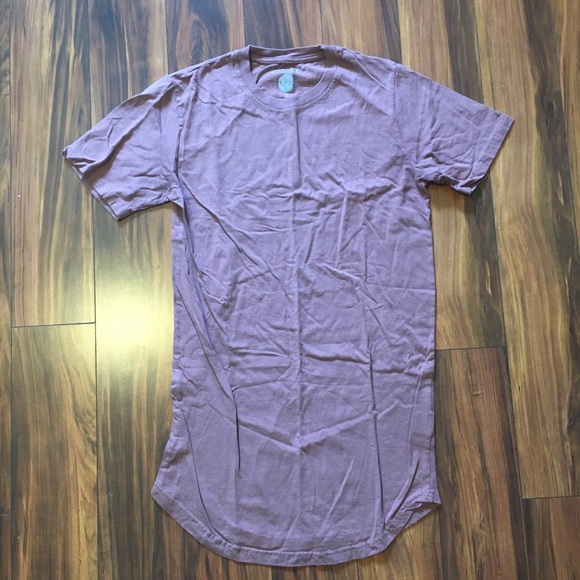 Boohoo Other - Men’s Boohoo Scallop T Shirt (S)